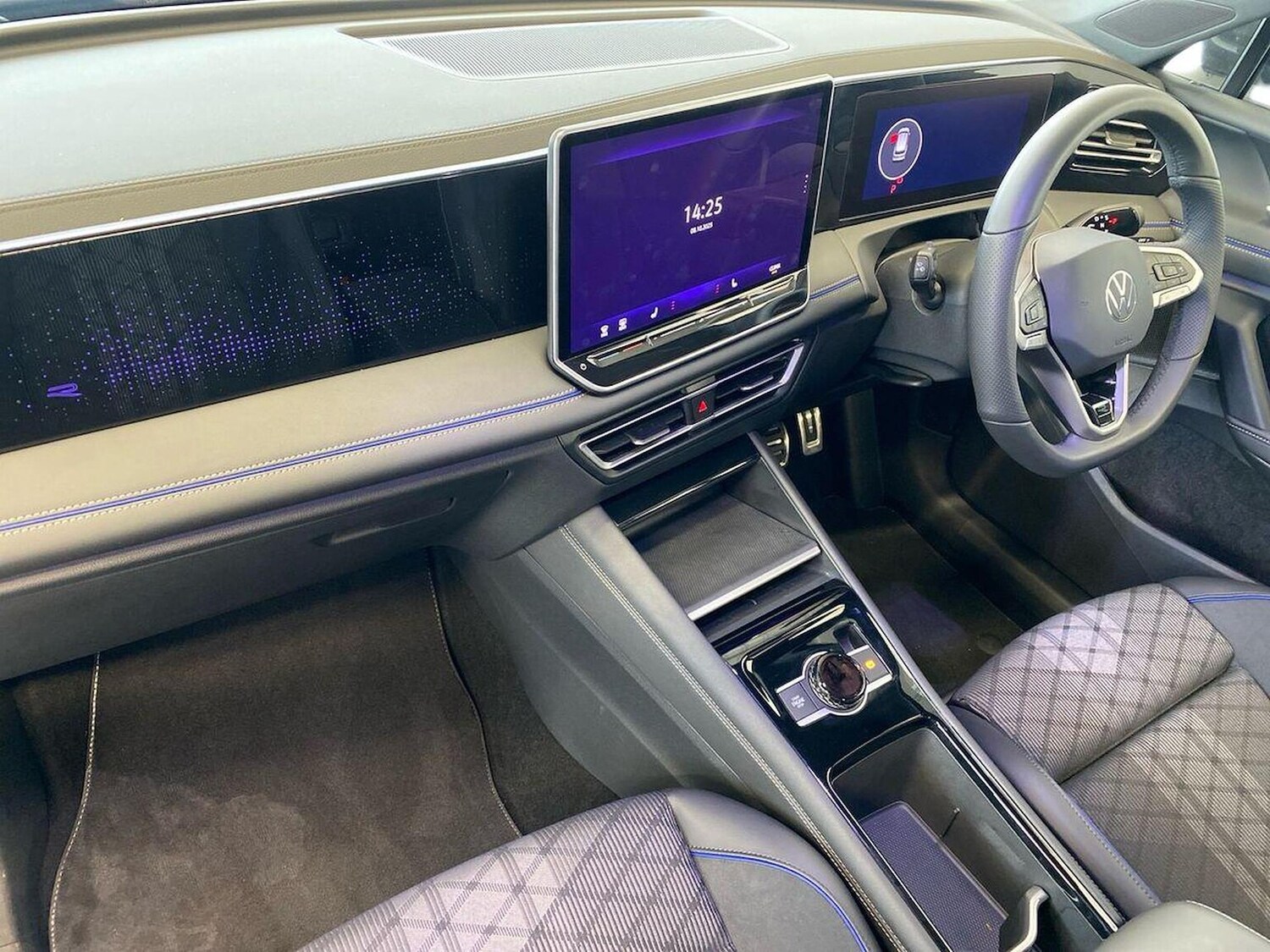 Used Volkswagen Tiguan 2025 for sale - 76324688: Photo 7