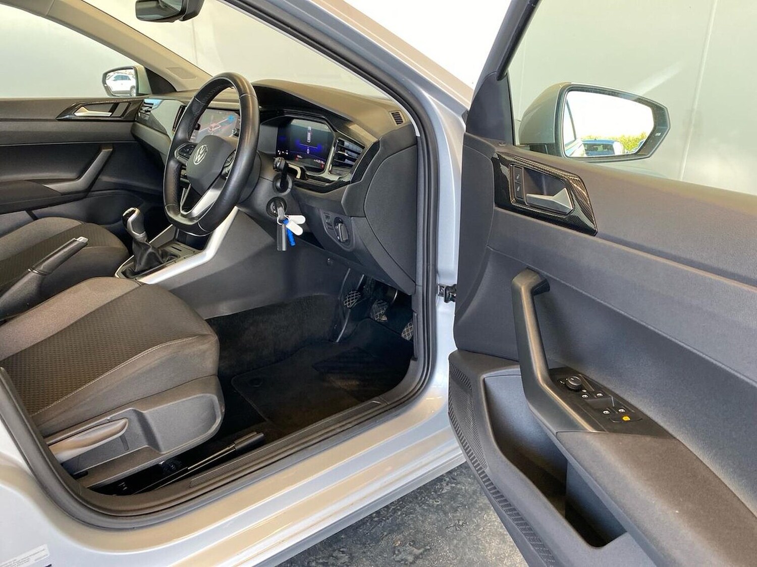 Used Volkswagen Polo 2024 for sale - 77962277: Photo 21