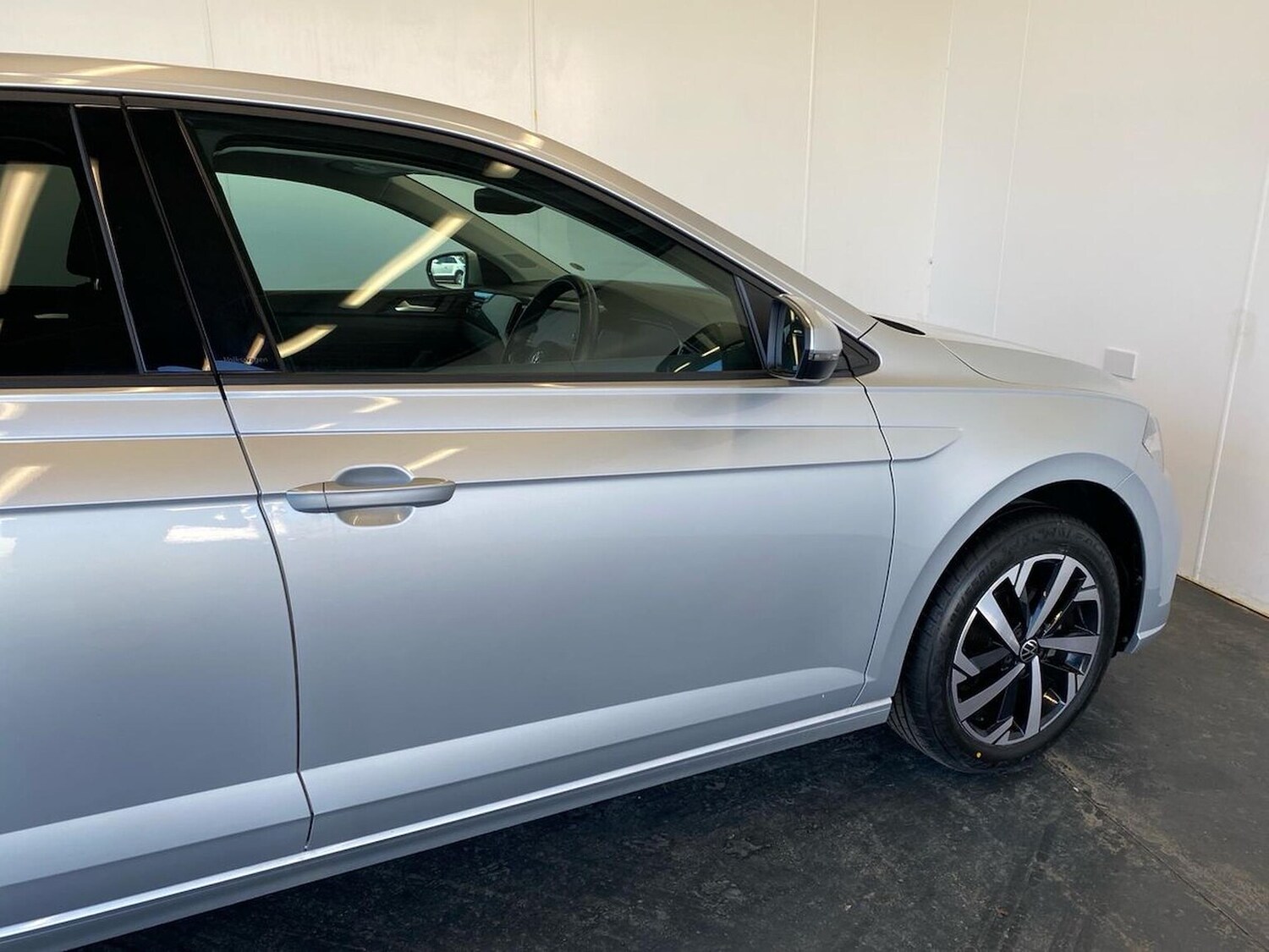 Used Volkswagen Polo 2024 for sale - 77962277: Photo 37