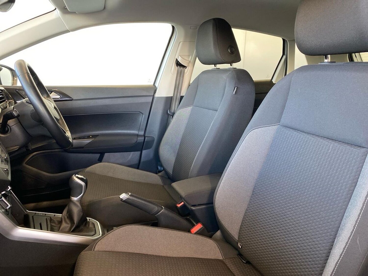 Used Volkswagen Polo 2024 for sale - 77962277: Photo 40