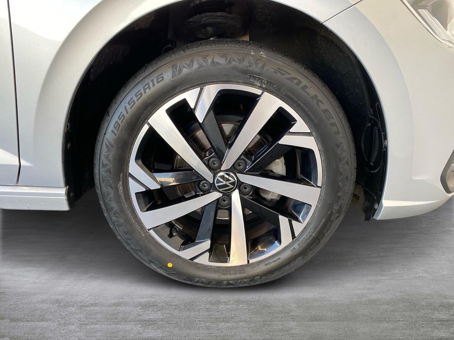 Used Volkswagen Polo 2024 for sale - 77962277: Photo 6