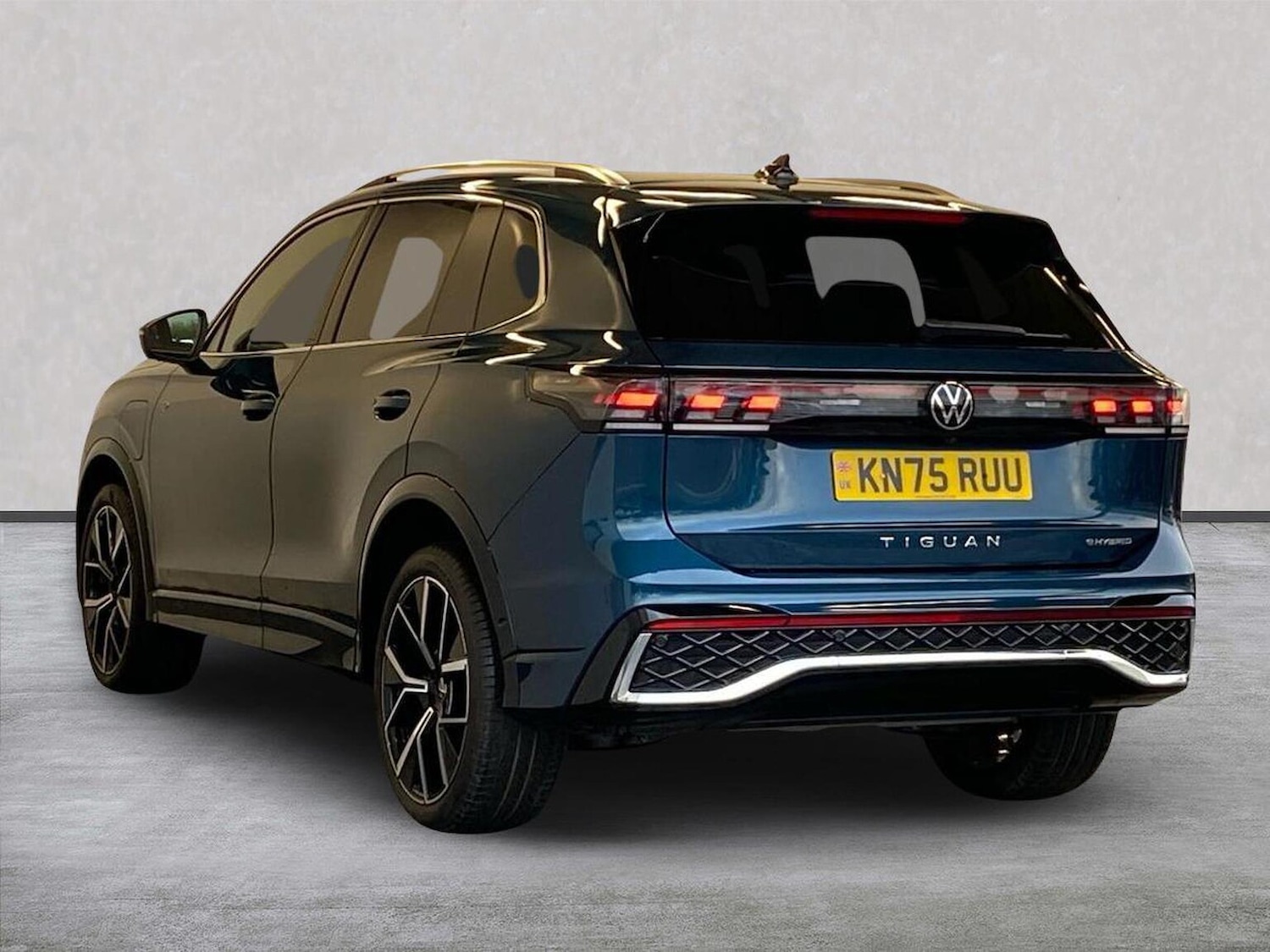 Used Volkswagen Tiguan 2025 for sale - 77797007: Photo 2