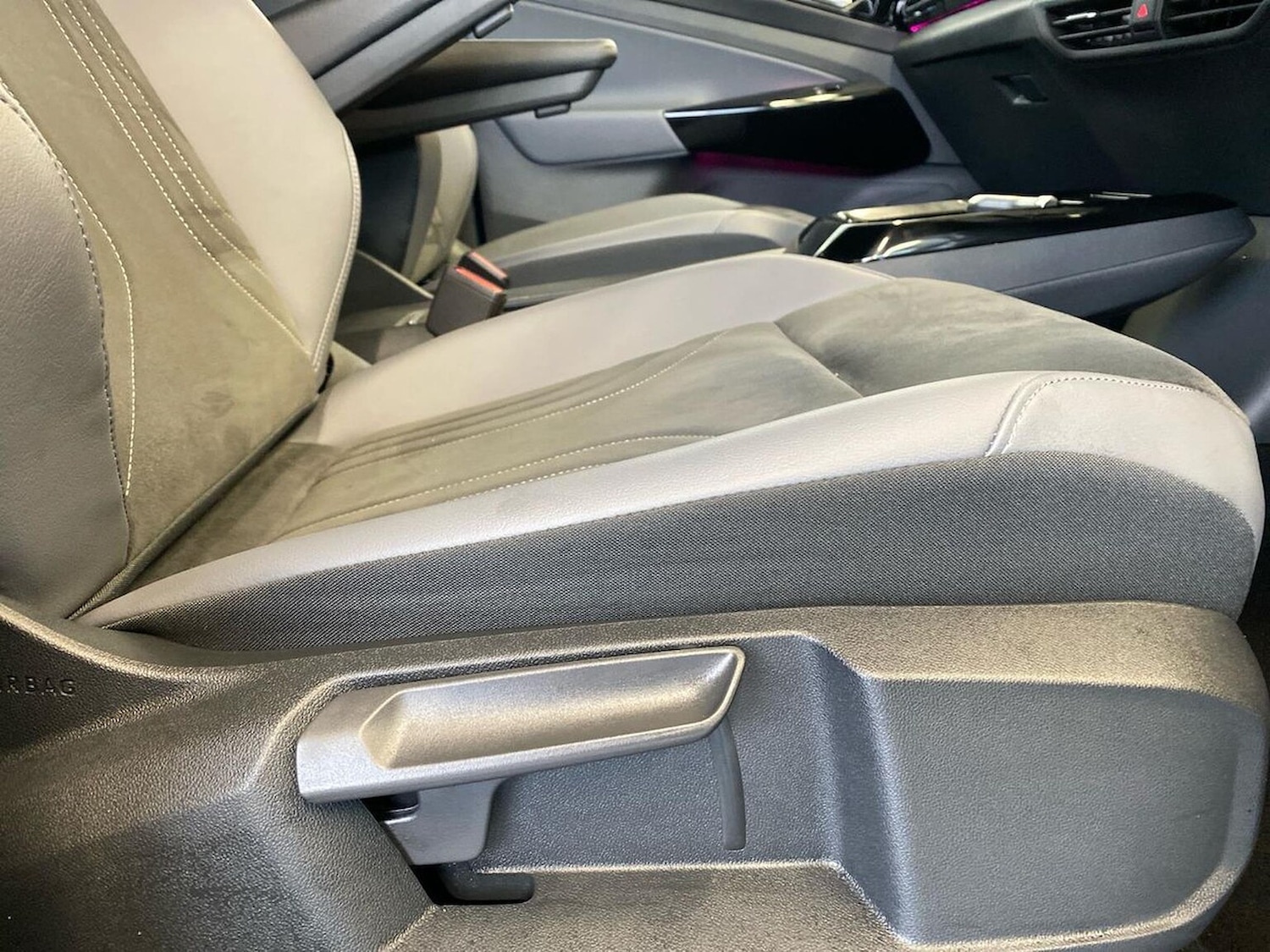 Used Volkswagen ID.4 2025 for sale - 77676362: Photo 30