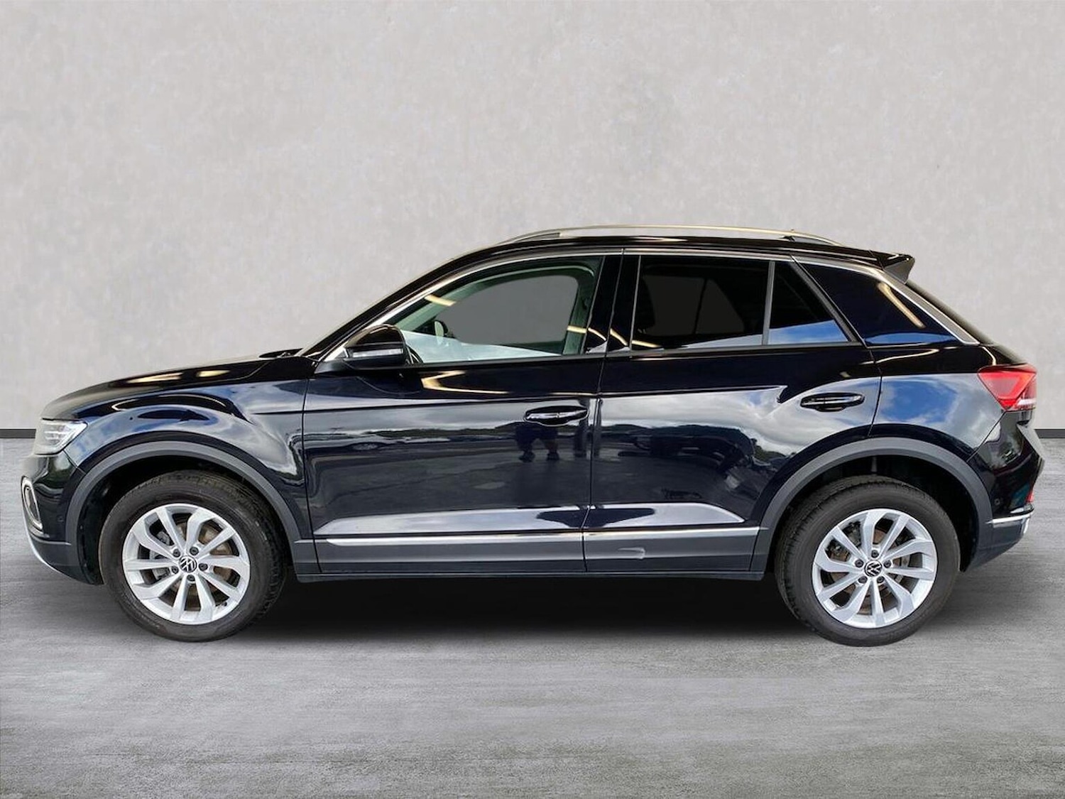 Used Volkswagen T-Roc 2024 for sale - 75994958: Photo 19