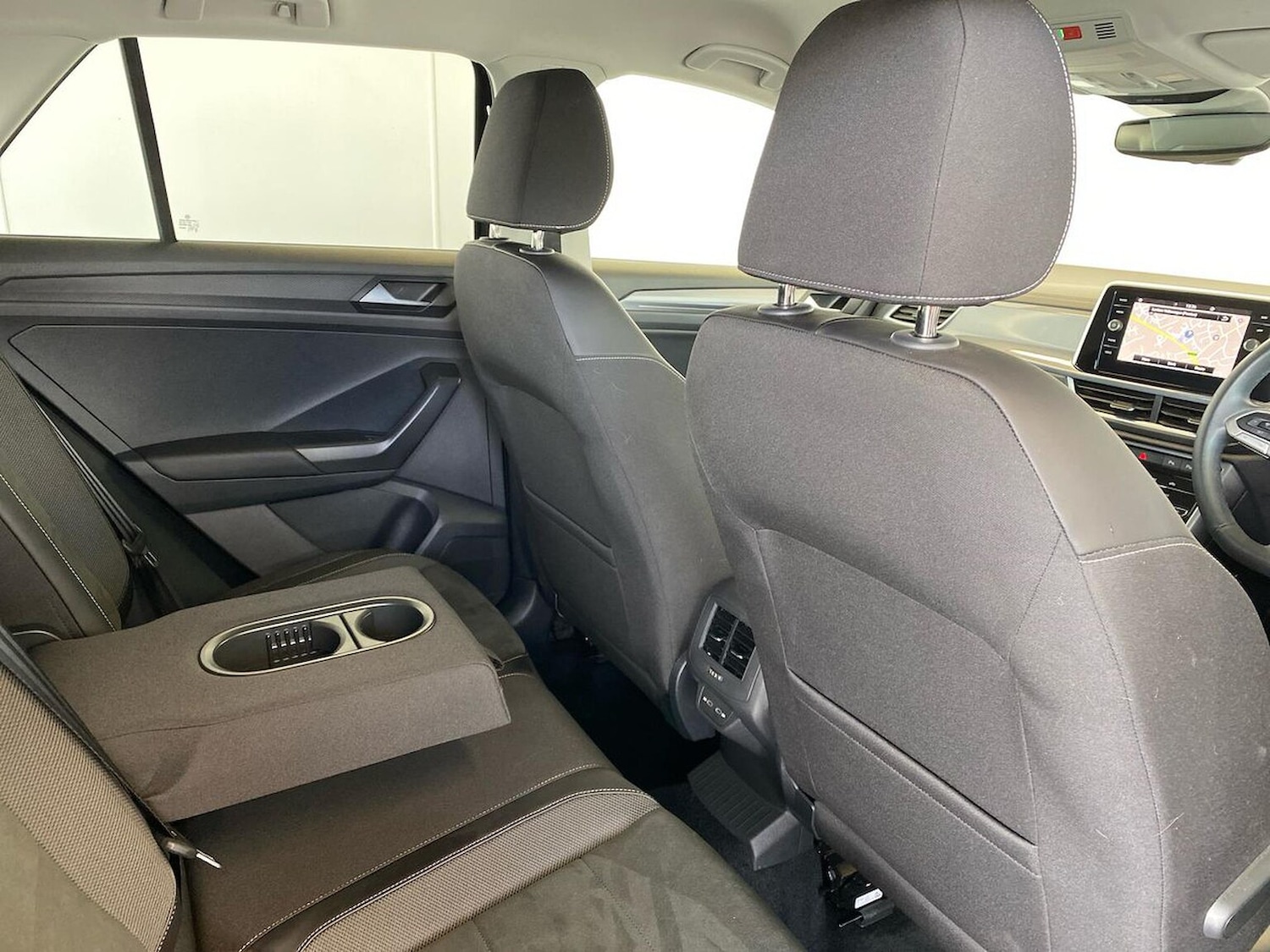 Used Volkswagen T-Roc 2024 for sale - 75994958: Photo 22