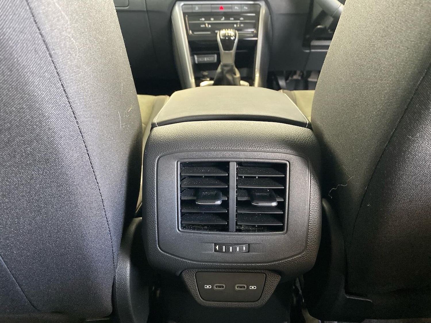 Used Volkswagen T-Roc 2024 for sale - 75994958: Photo 26