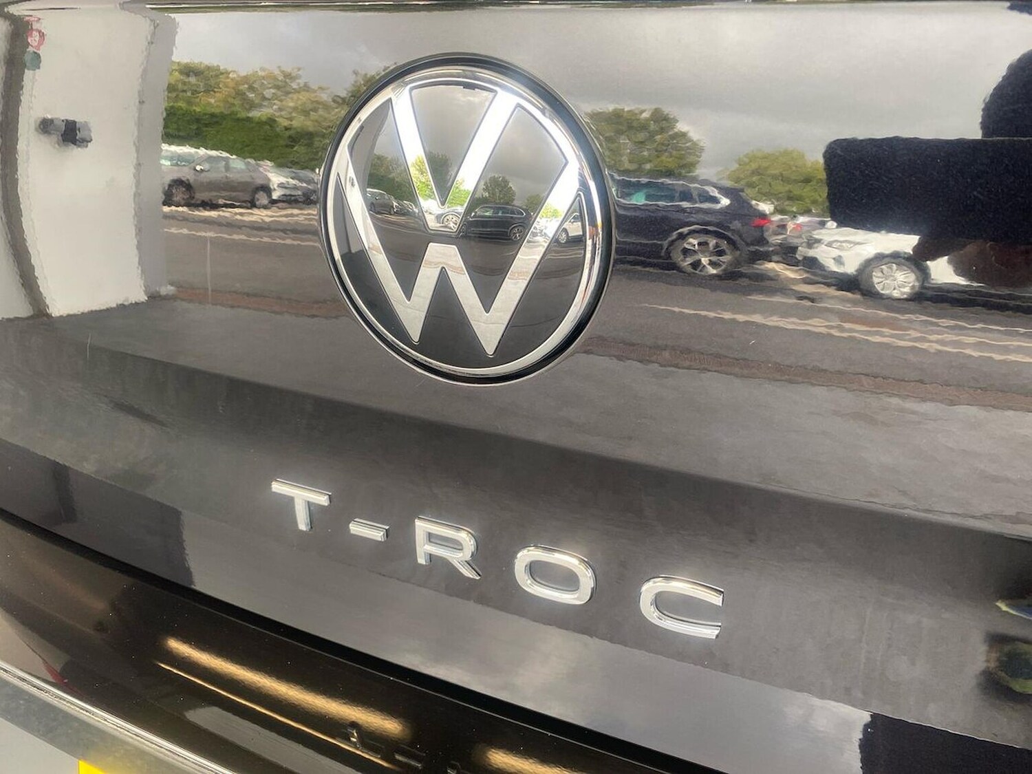 Used Volkswagen T-Roc 2024 for sale - 75994958: Photo 29