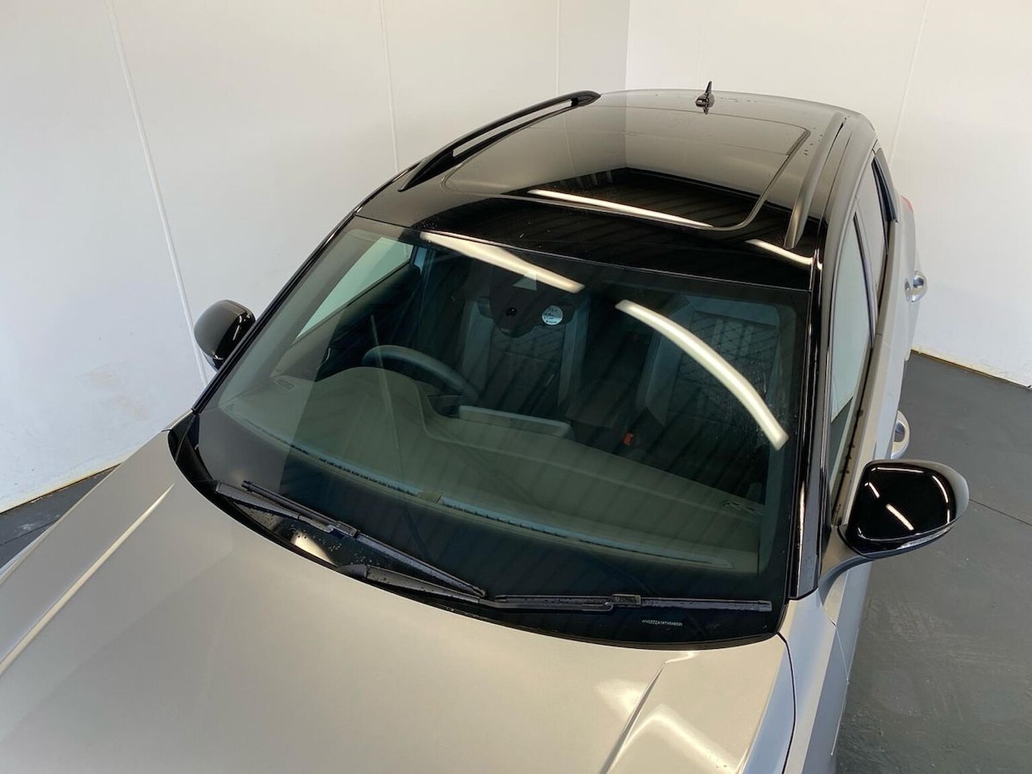 Used Volkswagen T-Roc 2025 for sale - 77632529: Photo 40