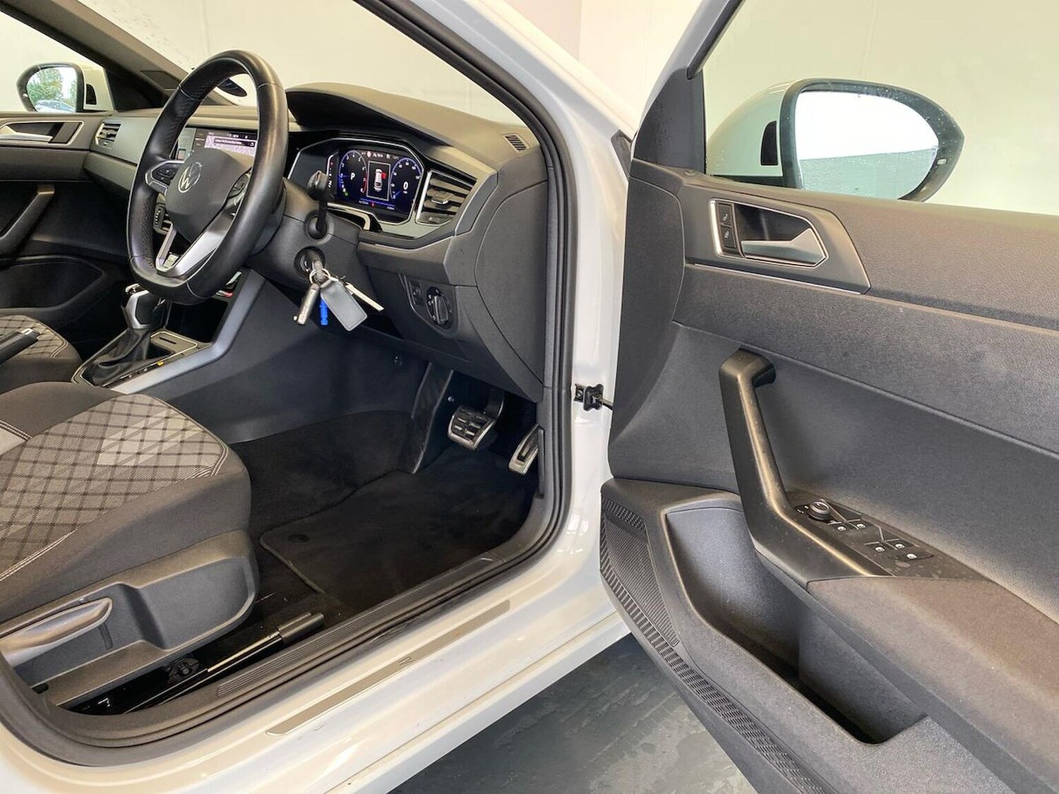 Used Volkswagen Taigo 2022 for sale - 76142931: Photo 21