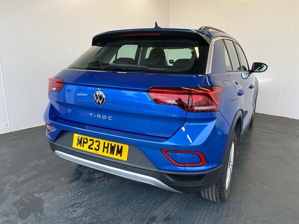 Used Volkswagen T-Roc 2023 for sale - 76225091: Photo 35