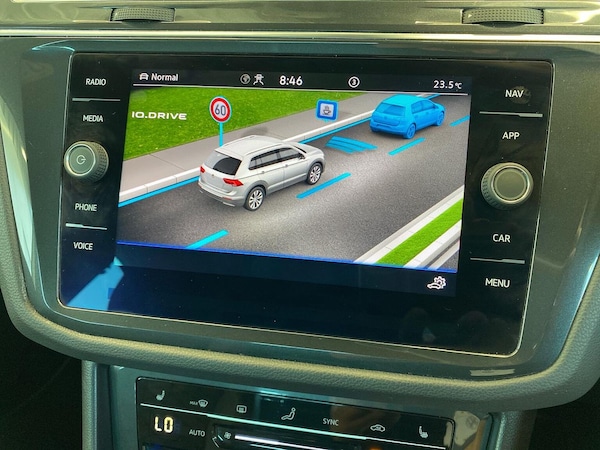 Used Volkswagen Tiguan 2023 for sale - 75568863: Photo 11