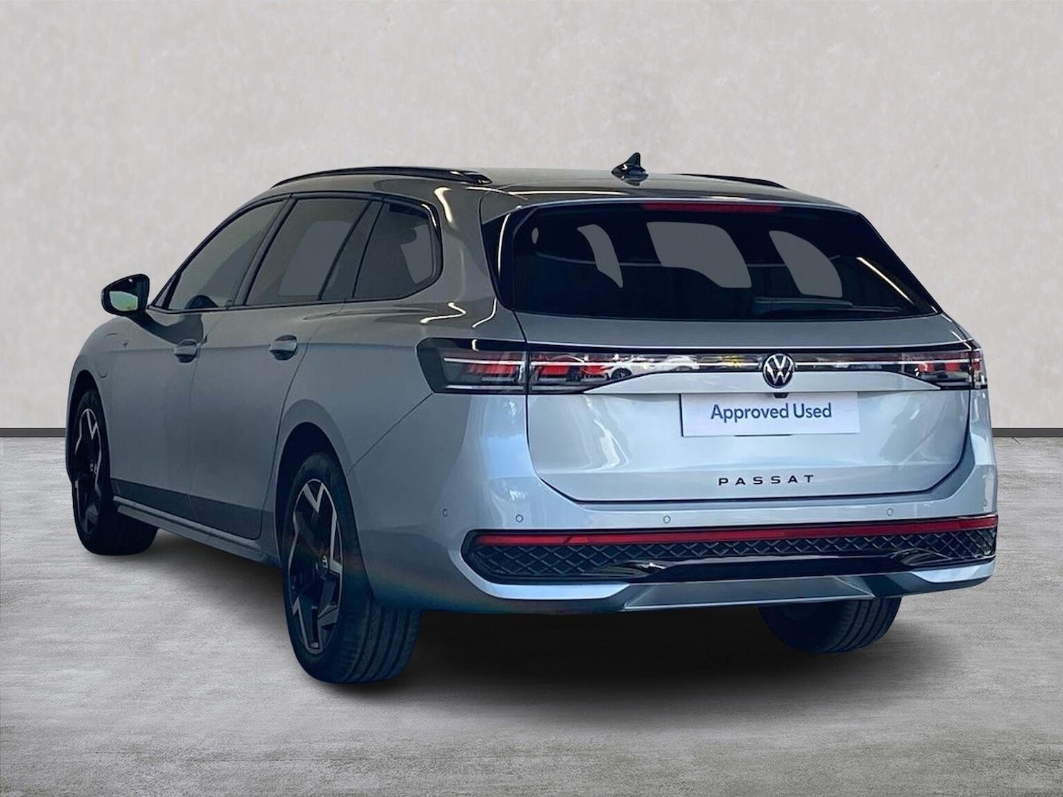 Used Volkswagen Passat 2025 for sale - 76171597: Photo 2