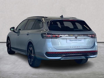 Used Volkswagen Passat 2025 for sale - 76171597: Photo