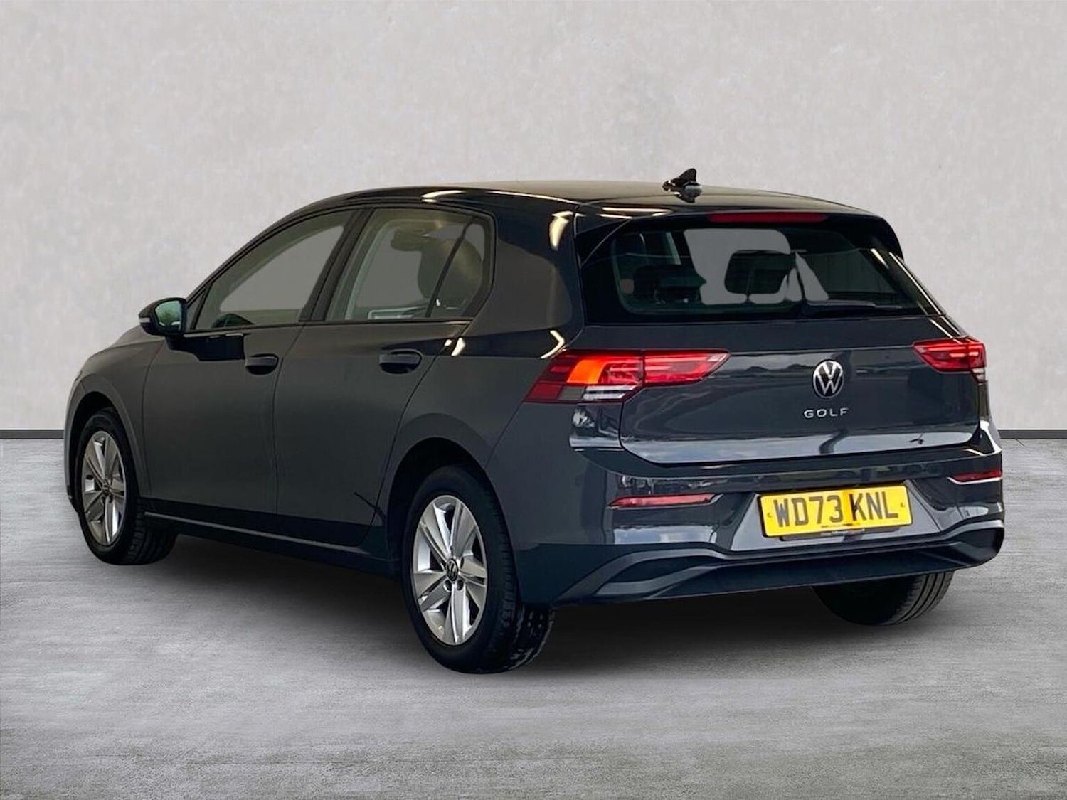 Used Volkswagen Golf 2024 for sale - 78131829: Photo 2