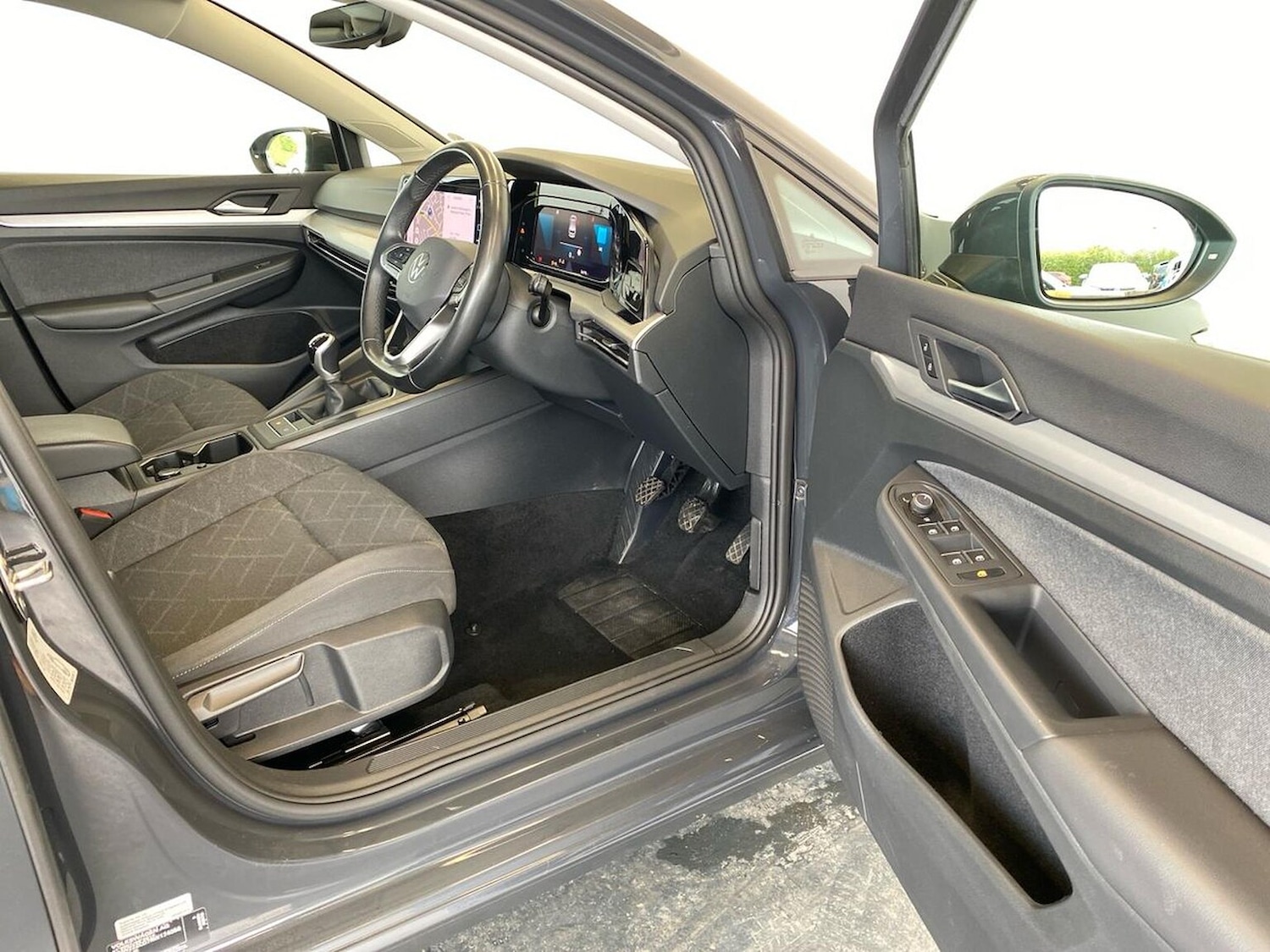 Used Volkswagen Golf 2024 for sale - 78131829: Photo 21