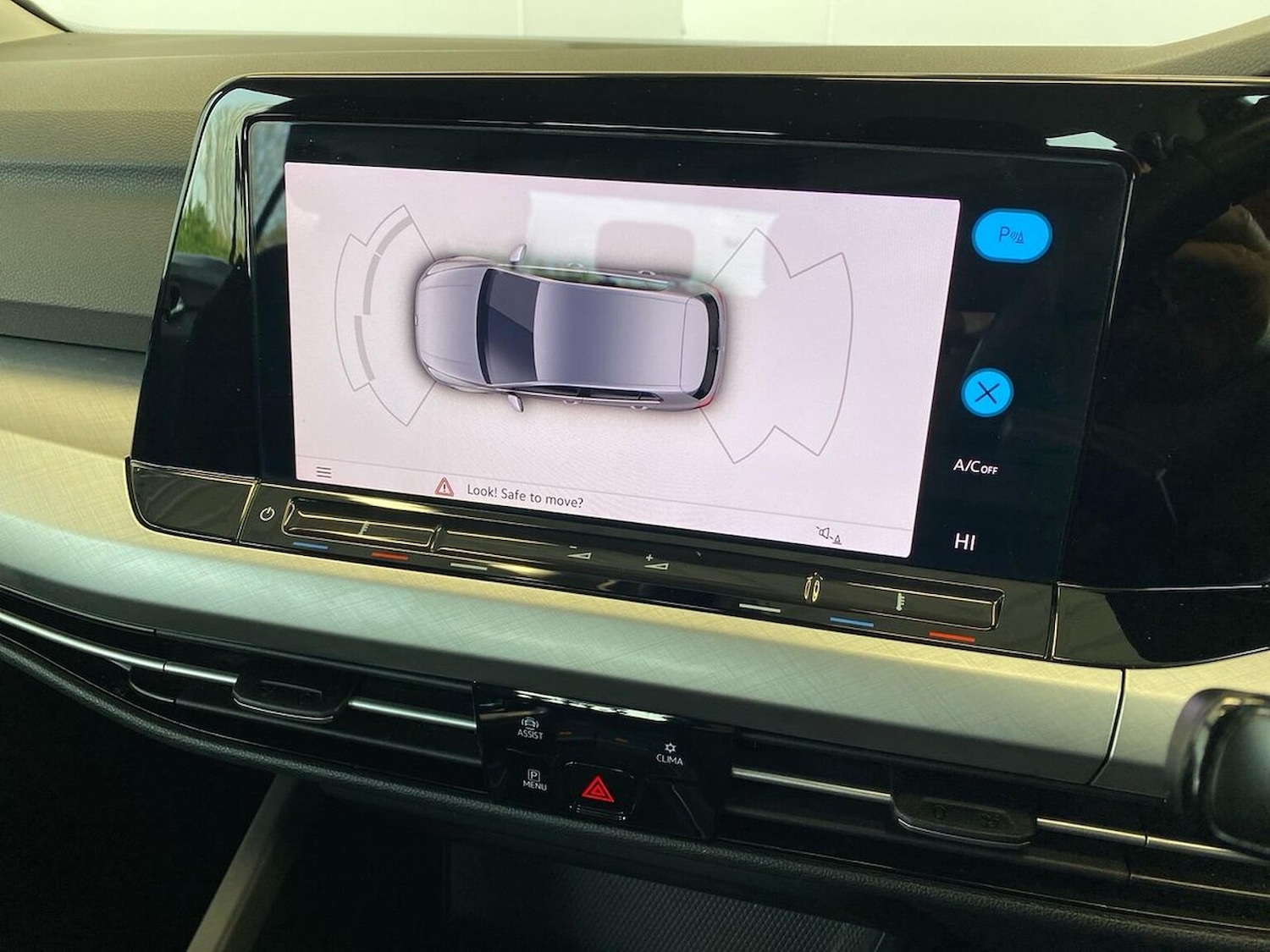 Used Volkswagen Golf 2024 for sale - 78131829: Photo 23