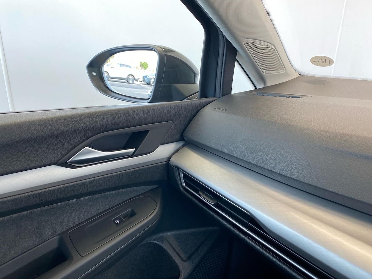 Used Volkswagen Golf 2024 for sale - 78131829: Photo 31