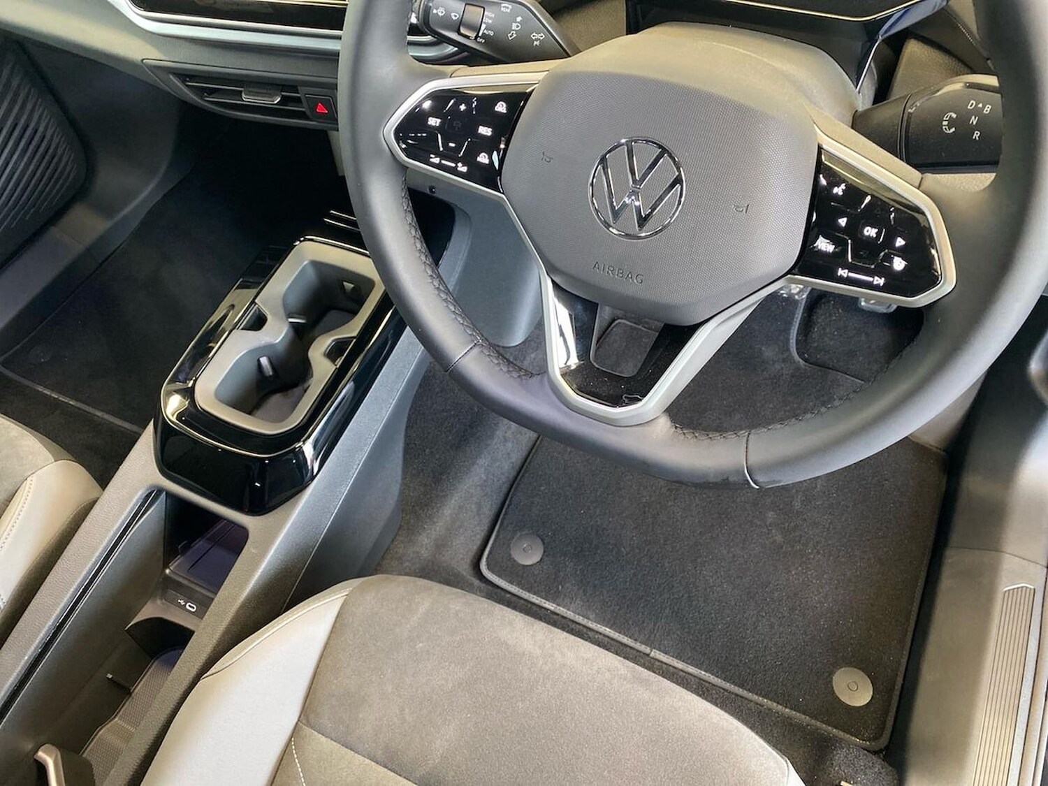 Used Volkswagen ID.4 2025 for sale - 77488783: Photo 27