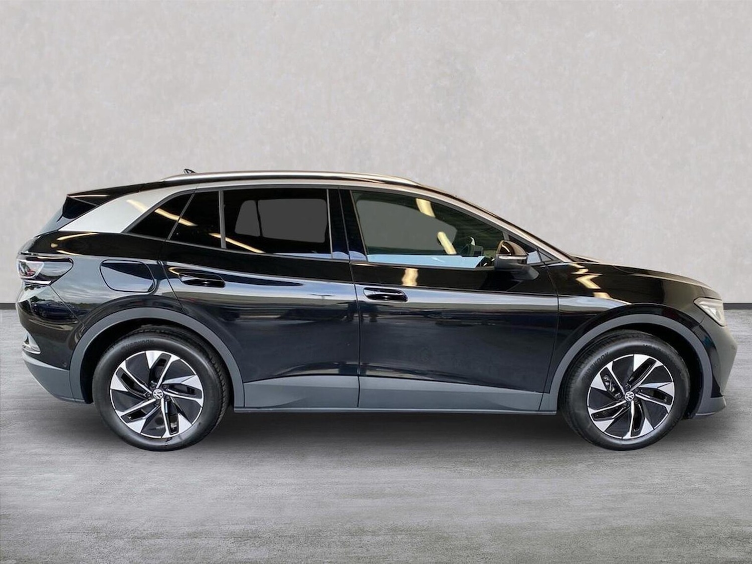 Used Volkswagen ID.4 2025 for sale - 77488783: Photo 3