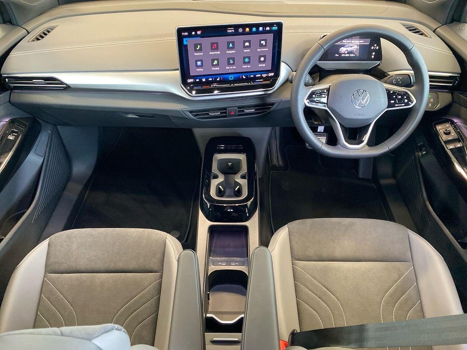 Used Volkswagen ID.4 2025 for sale - 77488783: Photo 8