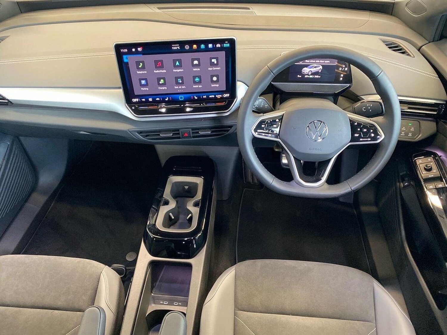 Used Volkswagen ID.4 2025 for sale - 77488783: Photo 9