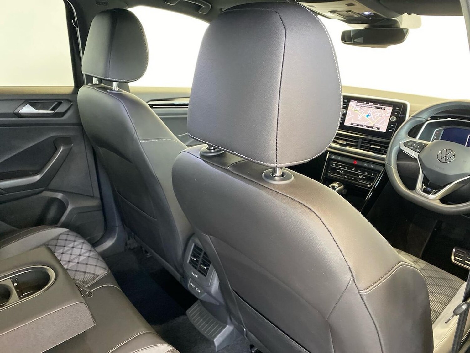 Used Volkswagen T-Roc 2025 for sale - 76694604: Photo 22