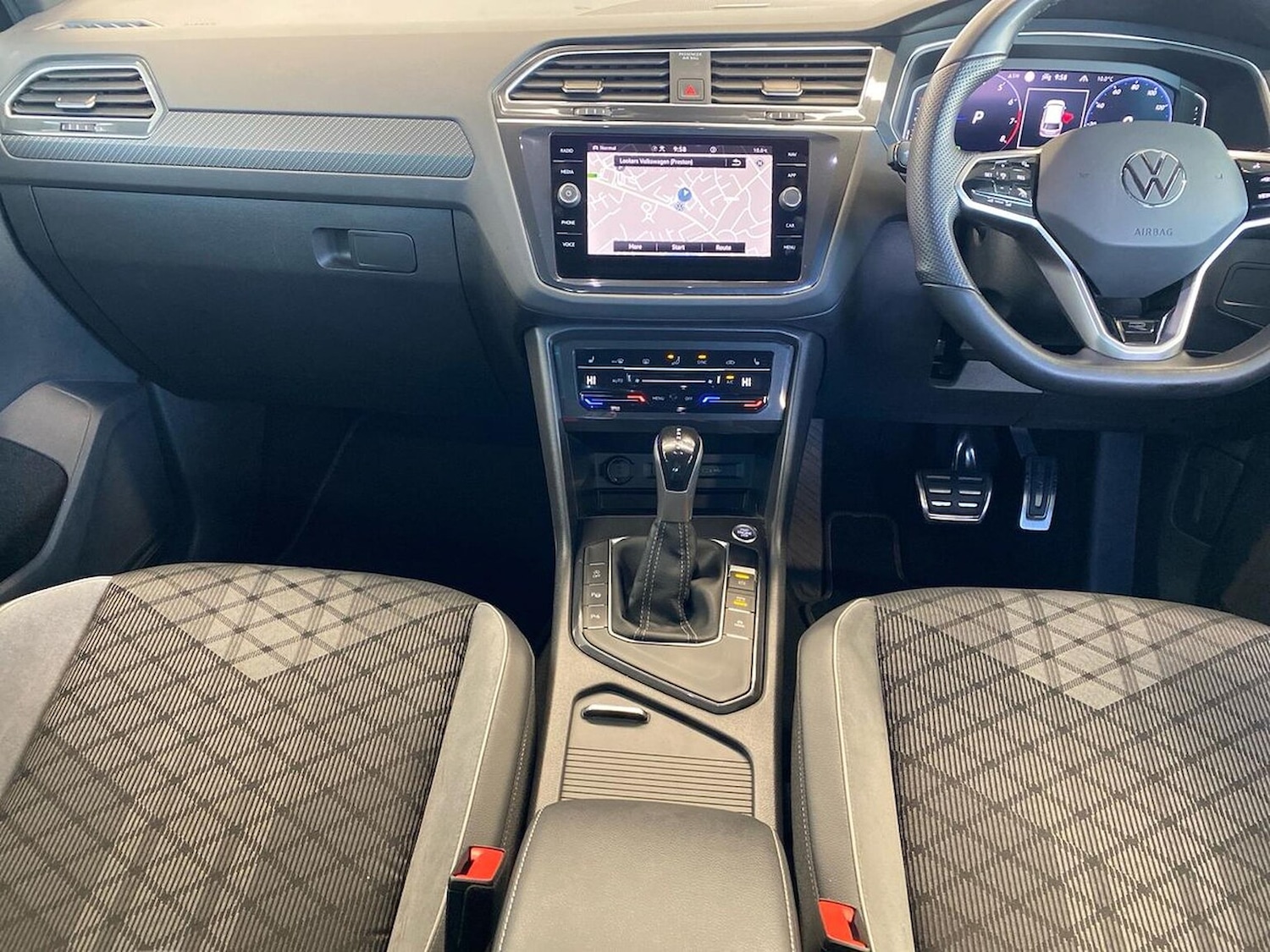 Used Volkswagen Tiguan 2023 for sale - 76392486: Photo 12