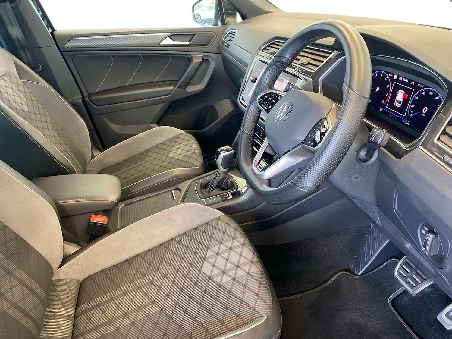 Used Volkswagen Tiguan 2023 for sale - 76392486: Photo 15