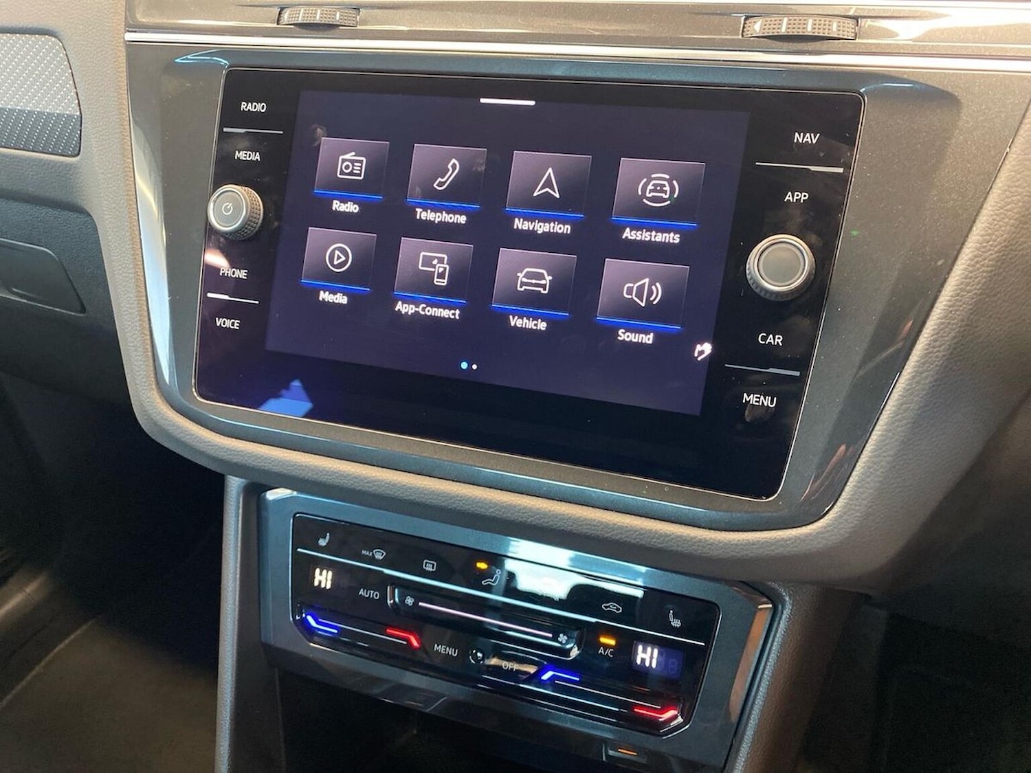 Used Volkswagen Tiguan 2023 for sale - 76392486: Photo 25