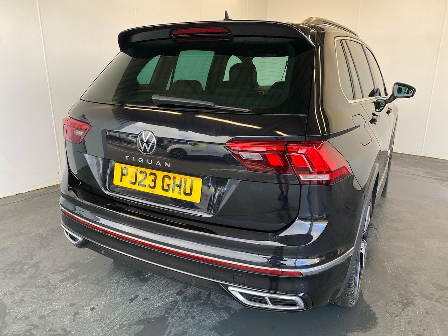 Used Volkswagen Tiguan 2023 for sale - 76392486: Photo 35