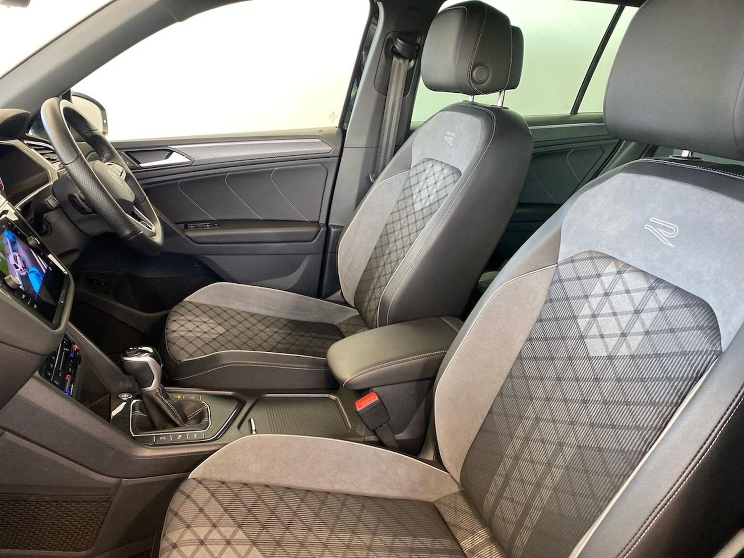 Used Volkswagen Tiguan 2023 for sale - 76392486: Photo 39