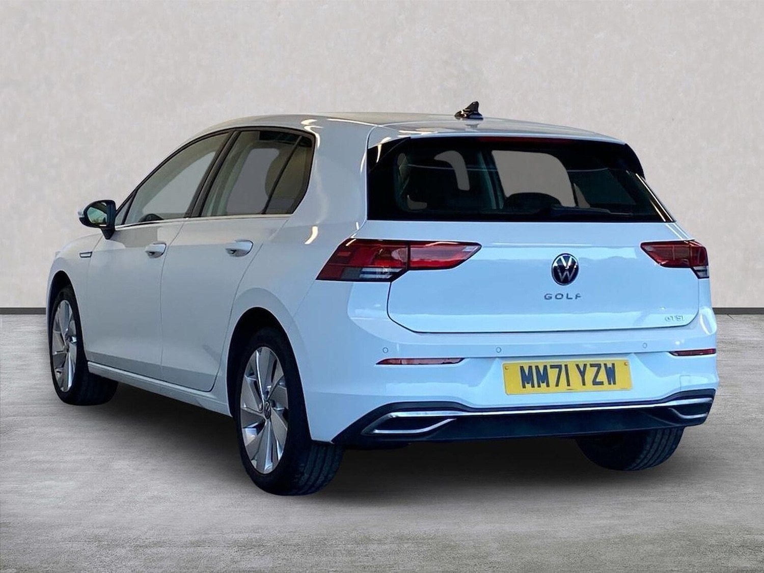 Used Volkswagen Golf 2022 for sale - 76681777: Photo 2