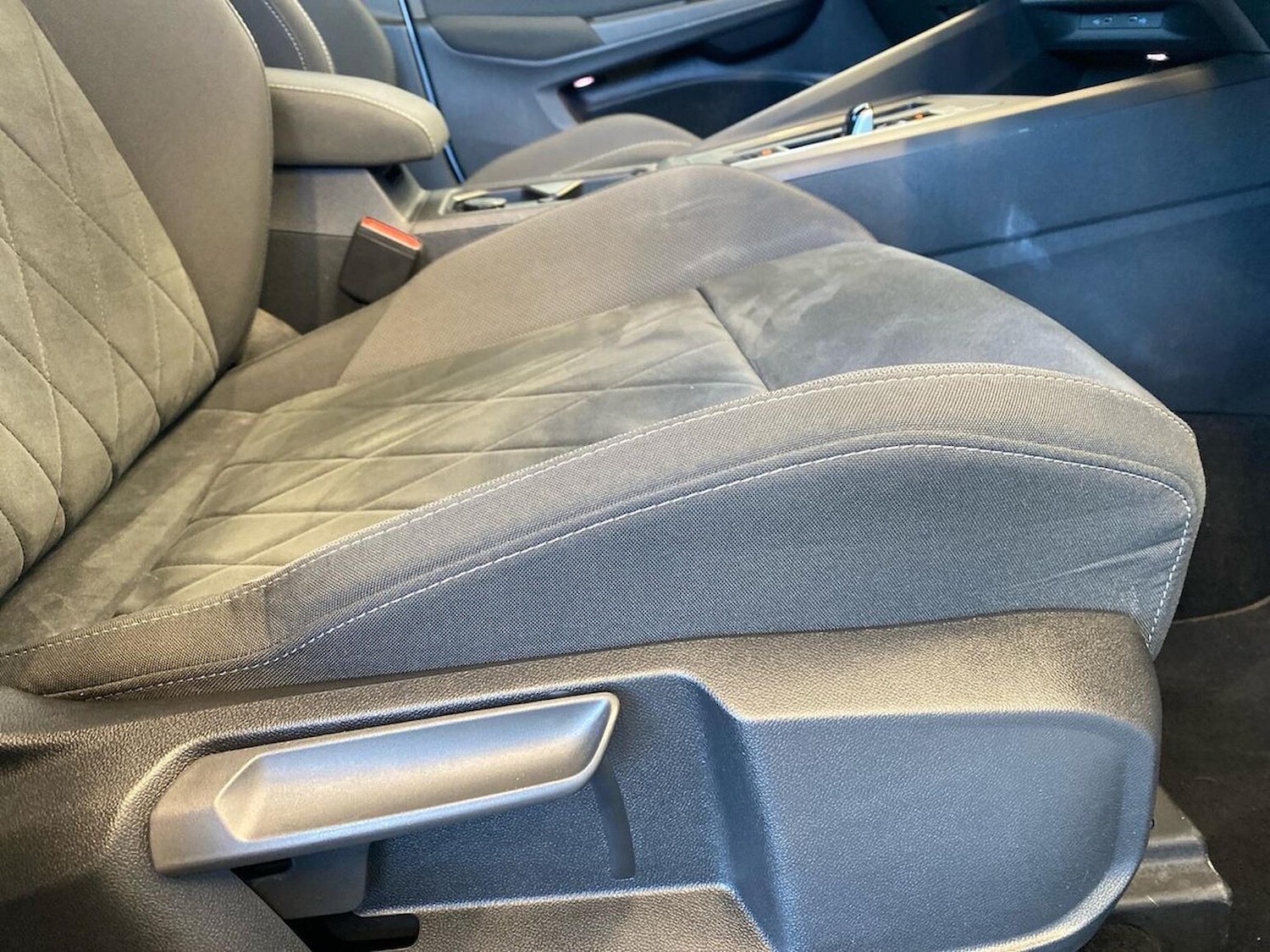 Used Volkswagen Golf 2022 for sale - 76681777: Photo 30