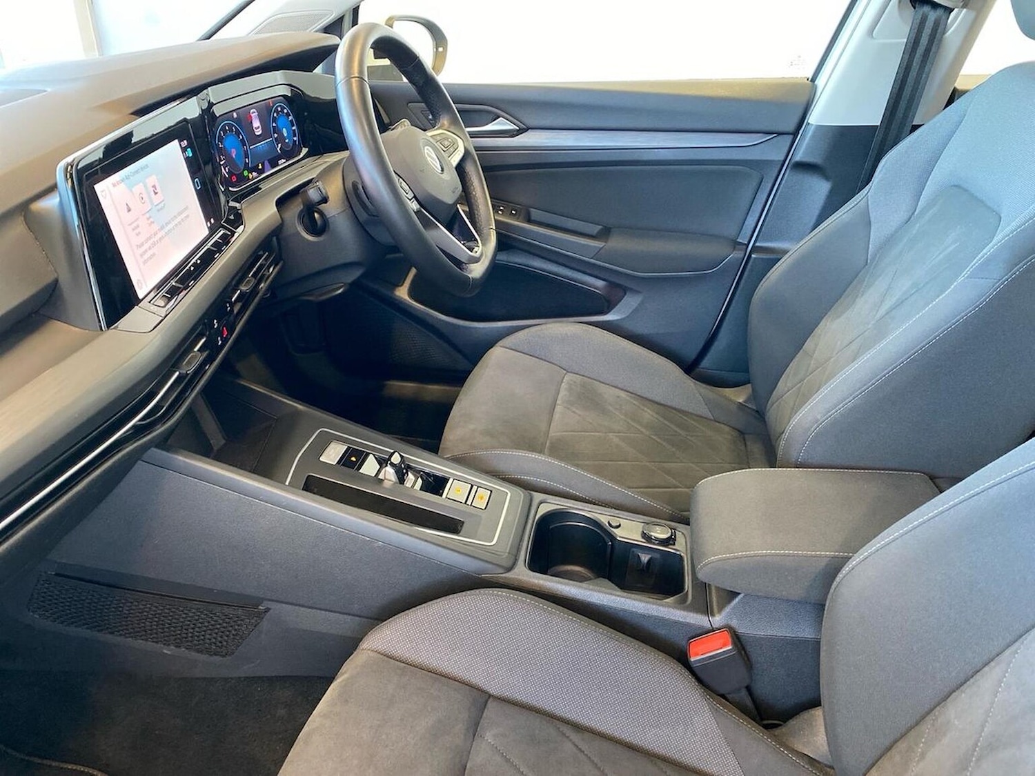 Used Volkswagen Golf 2022 for sale - 76681777: Photo 39