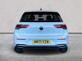 Used Volkswagen Golf 2022 for sale - 76681777: Photo