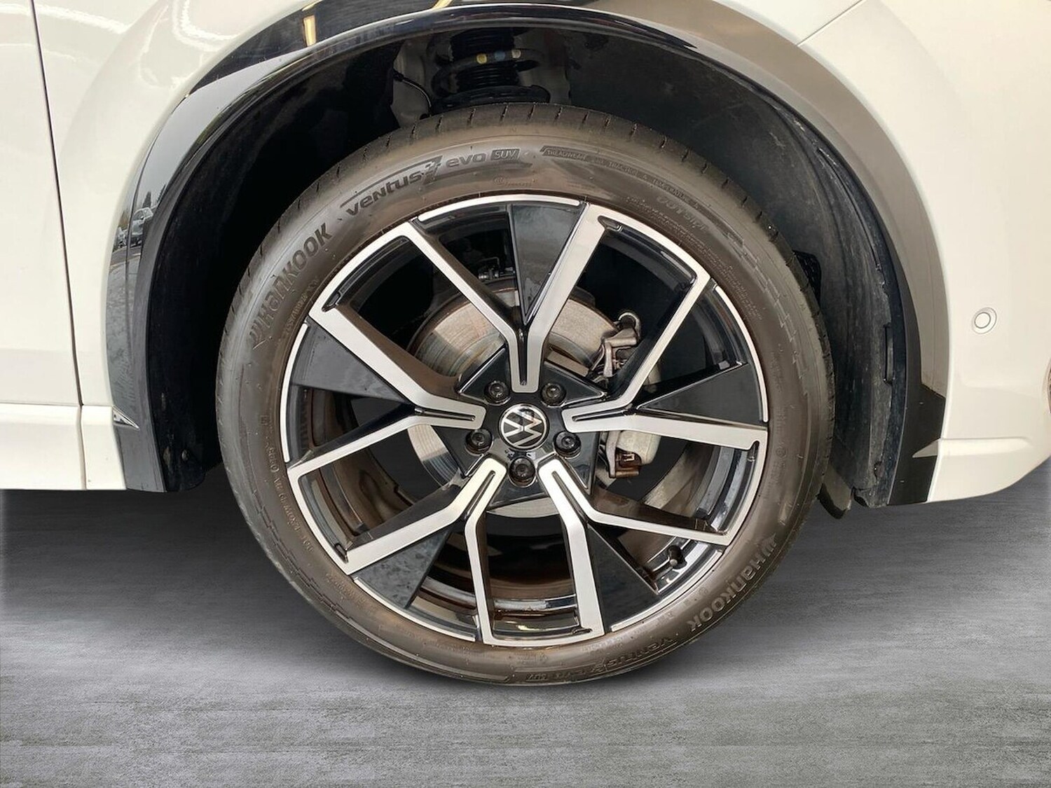 Used Volkswagen Tiguan 2025 for sale - 78195066: Photo 6