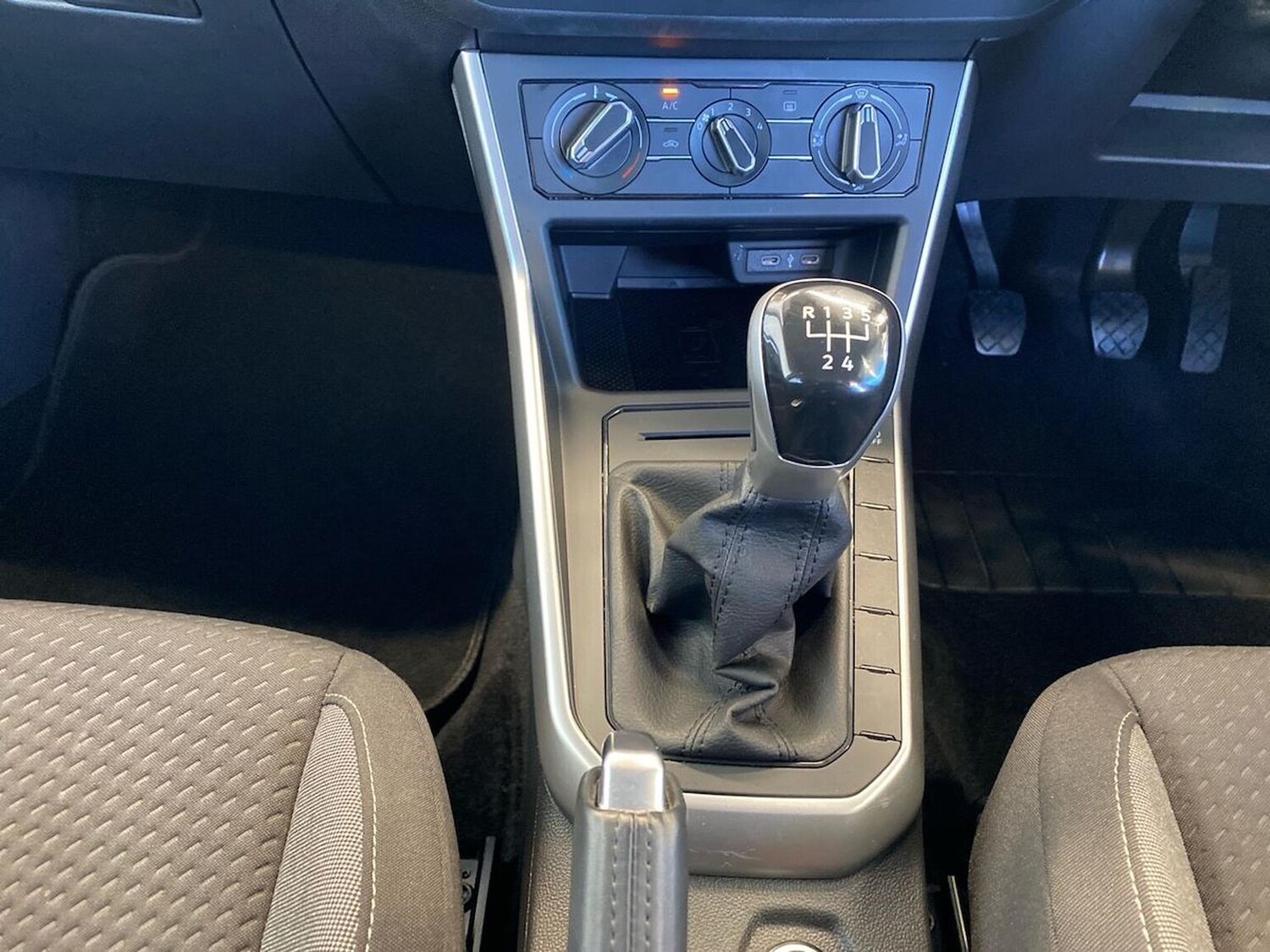 Used Volkswagen Polo 2024 for sale - 78223288: Photo 12