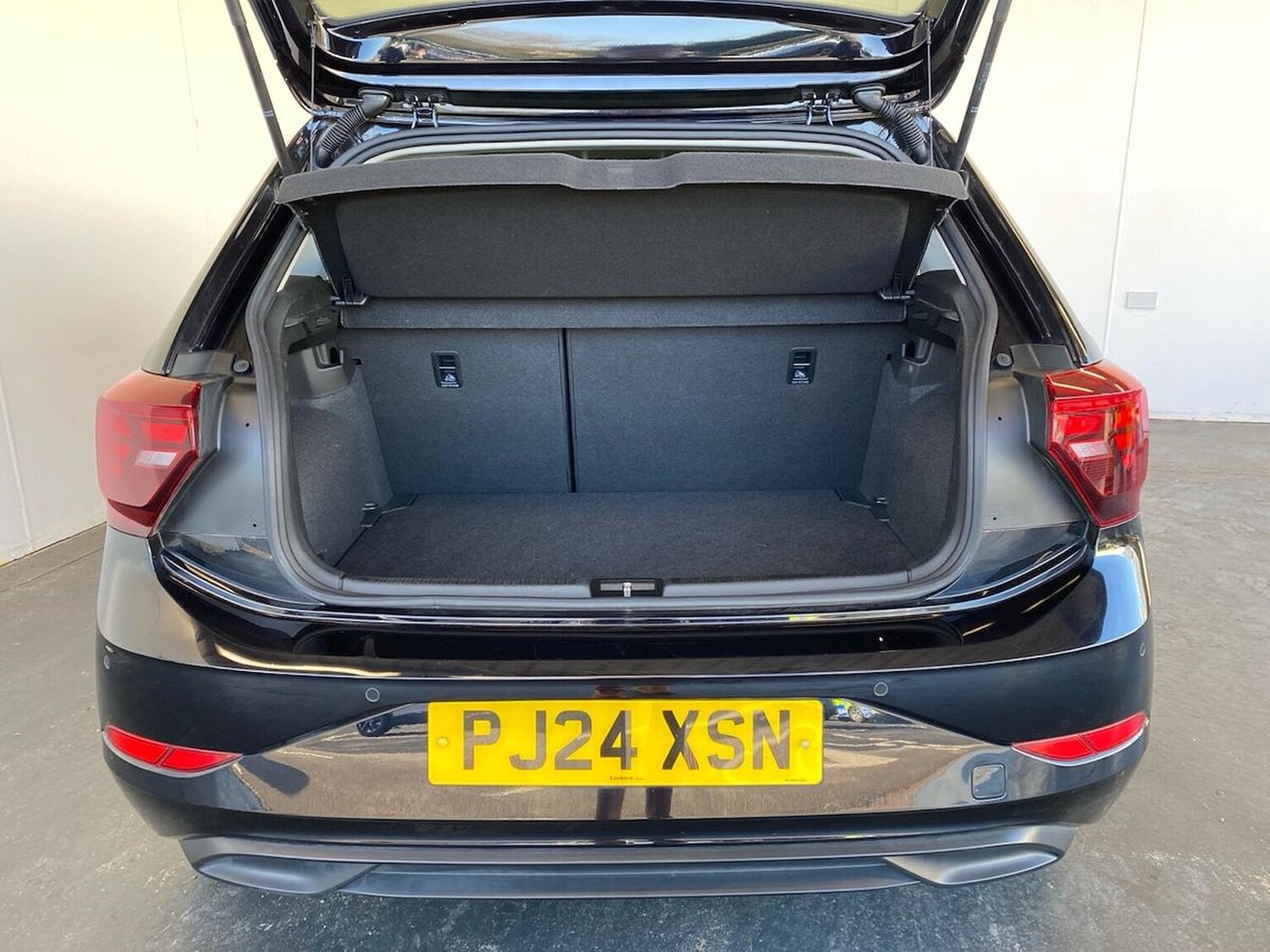 Used Volkswagen Polo 2024 for sale - 78223288: Photo 17