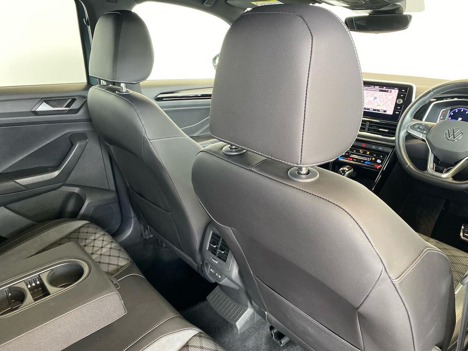 Used Volkswagen T-Roc 2024 for sale - 78039314: Photo 12