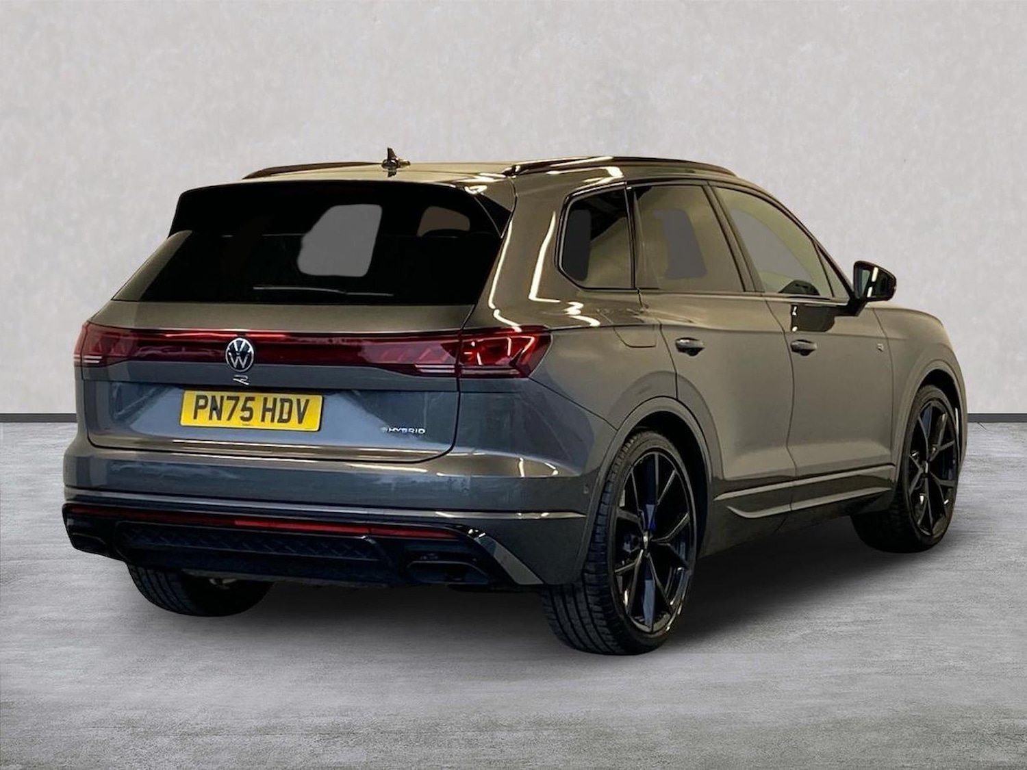 Used Volkswagen Touareg 2025 for sale - 78195320: Photo 18