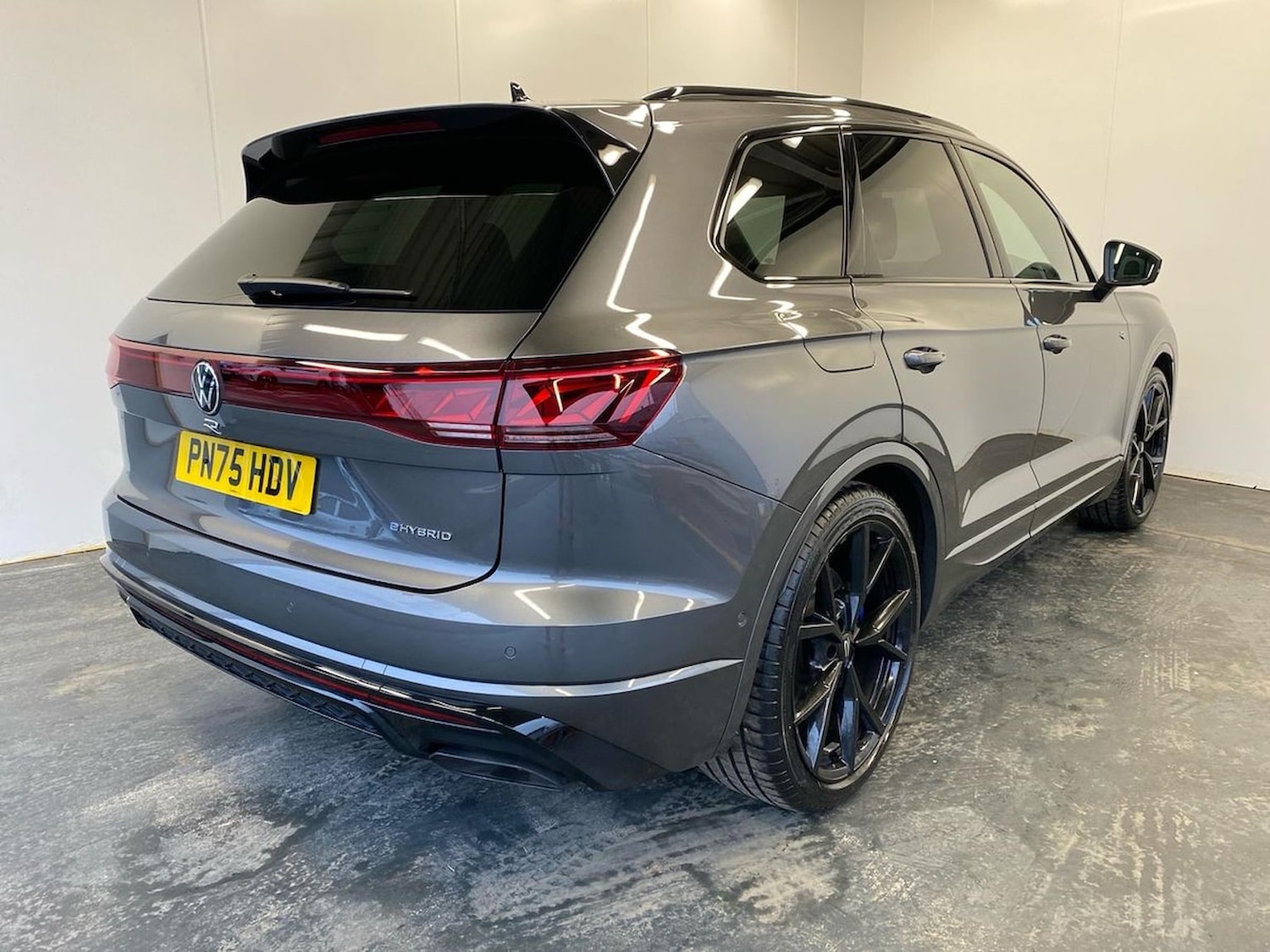 Used Volkswagen Touareg 2025 for sale - 78195320: Photo 36