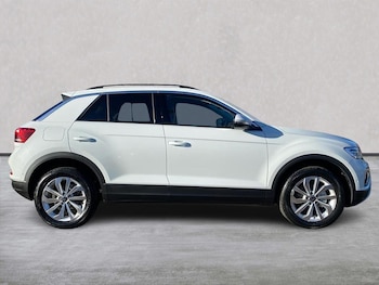Used Volkswagen T-Roc 2025 for sale - 75514775: Photo
