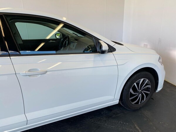 Used Volkswagen Polo 2023 for sale - 76293055: Photo 37