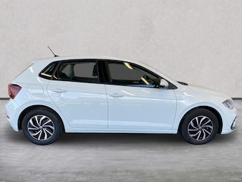 Used Volkswagen Polo 2023 for sale - 76293055: Photo 3