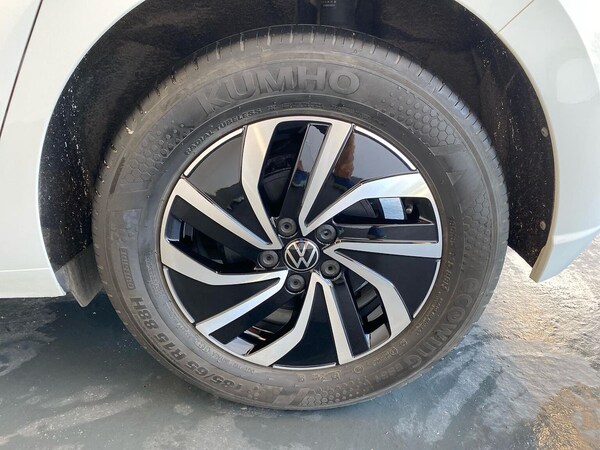 Used Volkswagen Polo 2023 for sale - 76293055: Photo 6
