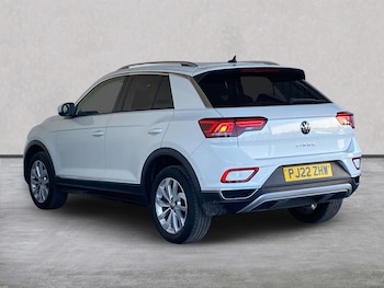 Used Volkswagen T-Roc 2022 for sale - 75908088: Photo