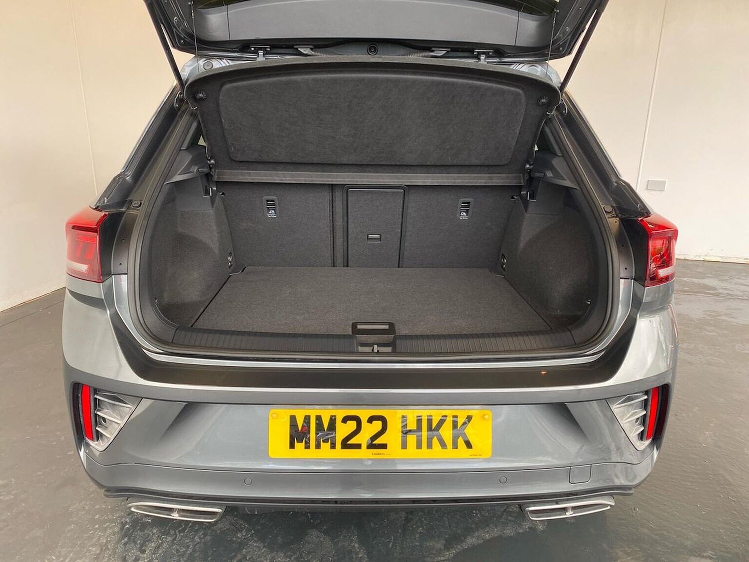 Used Volkswagen T-Roc 2022 for sale - 76102492: Photo 17