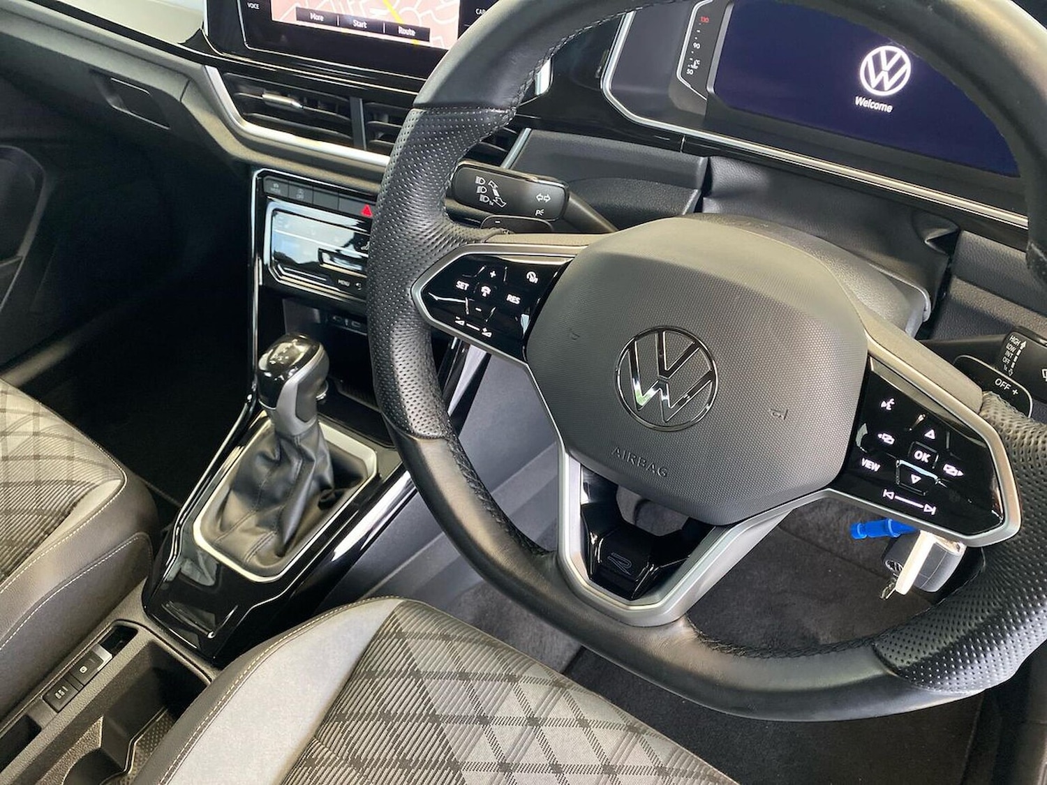 Used Volkswagen T-Roc 2022 for sale - 76102492: Photo 27