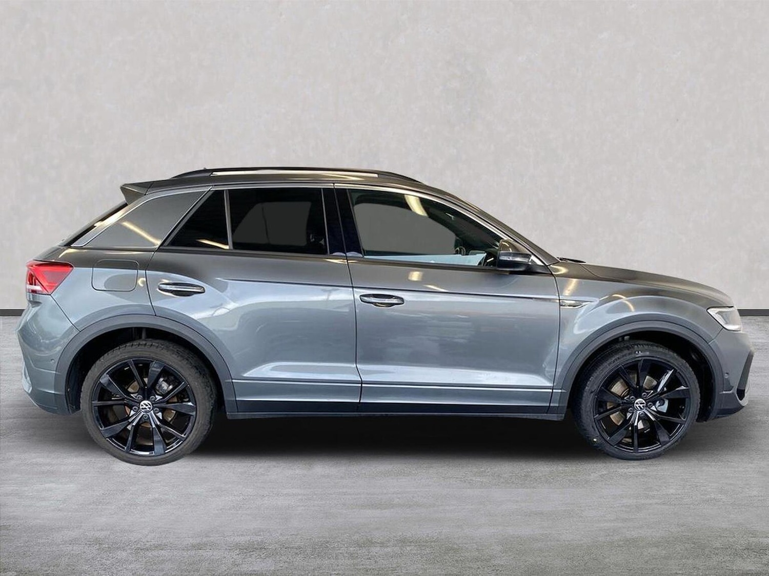 Used Volkswagen T-Roc 2022 for sale - 76102492: Photo 3
