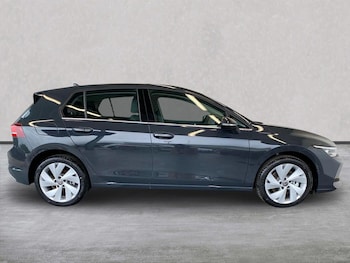 Used Volkswagen Golf 2026 for sale - 78788605: Photo
